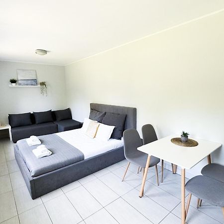 Pokoje Goscinne Przy Molo Gdynia Exterior foto